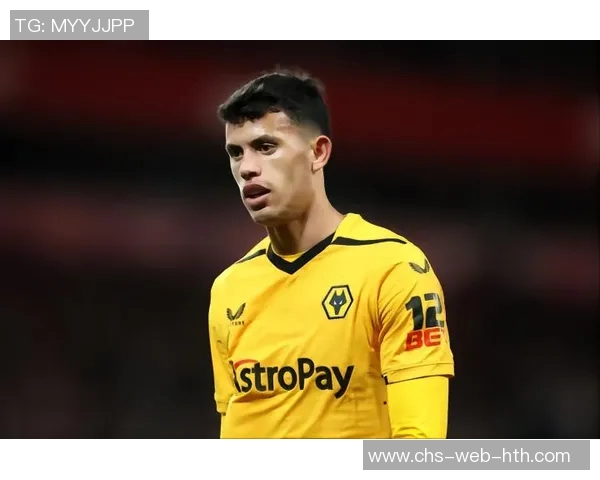 狼队与利物浦激战正酣比分悬念重重球迷期待精彩瞬间